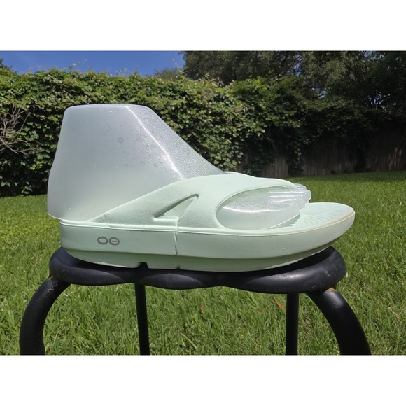 OOFOS ooriginal Unisex Seafoam Flip Flops M4/W6